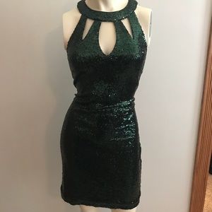 NWT Windsor Sequin Minidress in Hunter Green